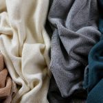 Acrylique tissu : avantages, inconvénients et conseils d’entretien